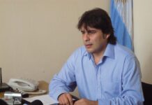 “Estuvimos en el debate de la Ley Compre Argentino para ampliar los beneficios que vienen desde 2017 a las industrias. Este puntapié que da el gobierno es apoyado por la oposición, las cámaras empresarias, los gremios y la CGT para que ayude a crear empleo genuino. Esperemos que la semana próxima sea aprobado. Para la industria del Calzado específicamente todo crecimiento en el empleo representa un aumento en la producción”.